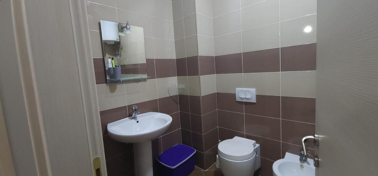 Pleasing Place With Free Parking On Site In Tirana Komuna E Parisit Exterior foto
