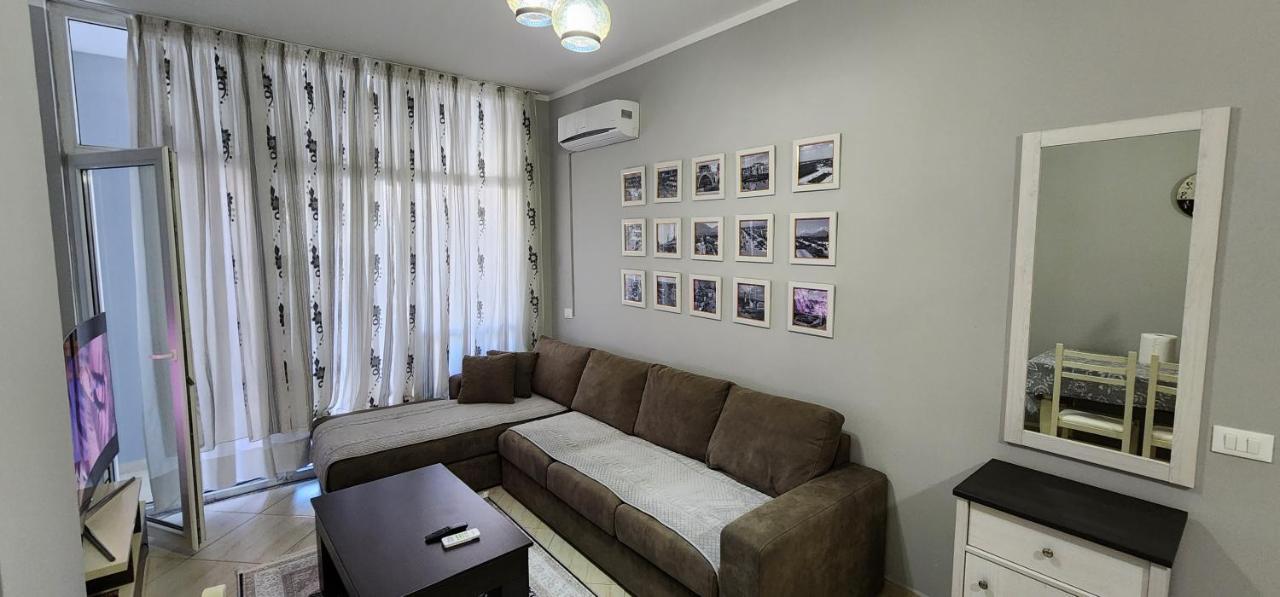 Pleasing Place With Free Parking On Site In Tirana Komuna E Parisit Exterior foto